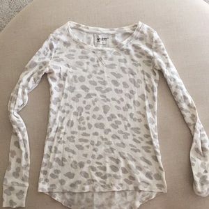 Arizona Jean Co thermal long sleeved small